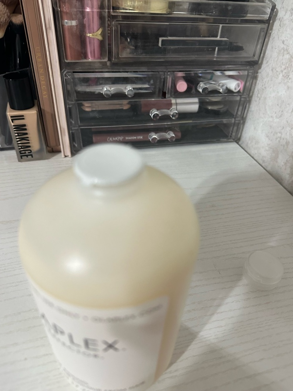 OLAPLEX Bond Perfector No.2 in White Cream Bottle - Picture 2 of 2